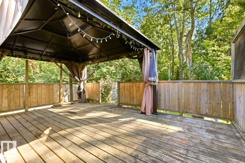6 Lundy Park Road, Stony Plain, AB 