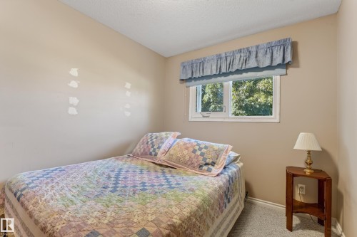 7503 135A Avenue Nw, Edmonton, AB 