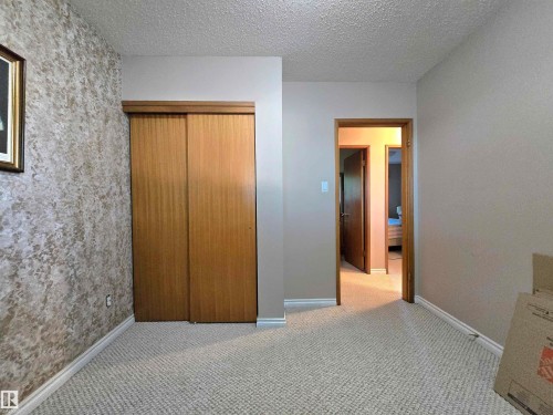 7503 135A Avenue Nw, Edmonton, AB 