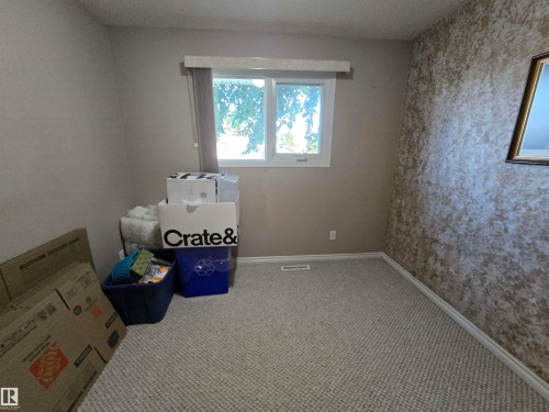 7503 135A Avenue Nw, Edmonton, AB 