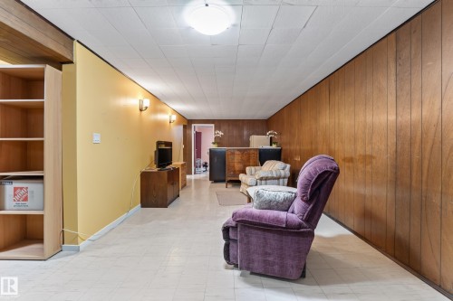 7503 135A Avenue Nw, Edmonton, AB 