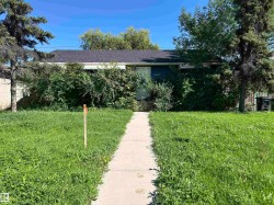 10327 50 Street NW  Edmonton, AB T6A 2C3