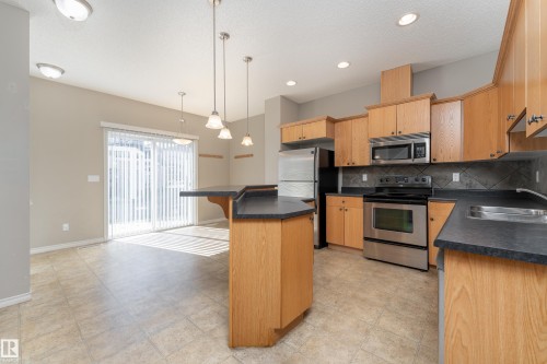 #72 13825 155 Av Nw, Edmonton, AB 