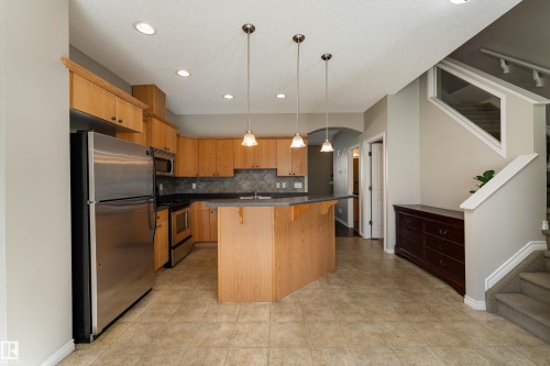 #72 13825 155 Av Nw, Edmonton, AB 