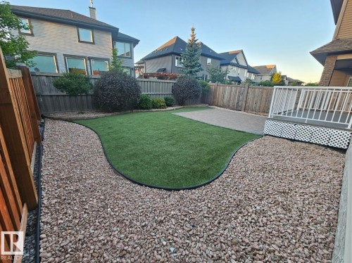 Low maintenance landscaping, artificial turf - Edmonton, AB 