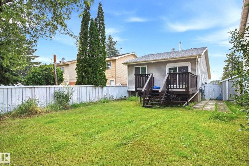 5303 21 Avenue Nw, Edmonton, AB - Outdoor