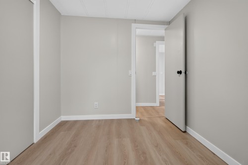 20 West View Bv Northwest, Edmonton, AB 