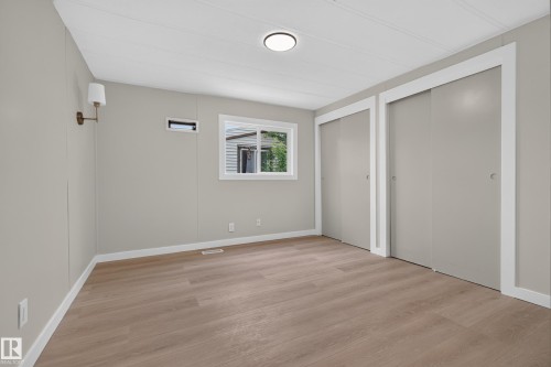 20 West View Bv Northwest, Edmonton, AB 
