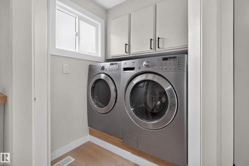20 West View Bv Northwest, Edmonton, AB 