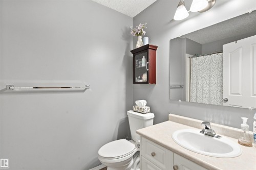 2502 6 Avenue, Cold Lake, AB 
