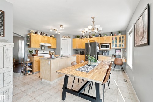 2502 6 Avenue, Cold Lake, AB 