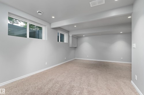 #13 12603 152 Av Nw, Edmonton, AB 
