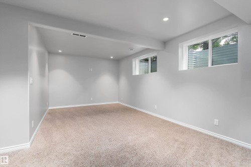 #13 12603 152 Av Nw, Edmonton, AB 