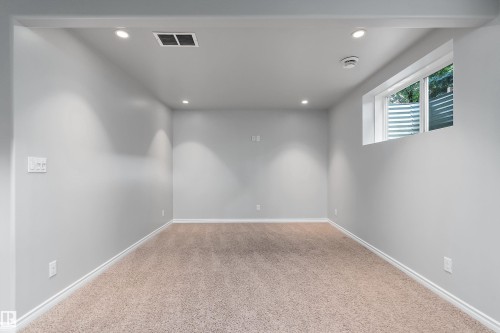 #13 12603 152 Av Nw, Edmonton, AB 
