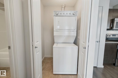 #330 390 Windermere Rd Nw, Edmonton, AB 