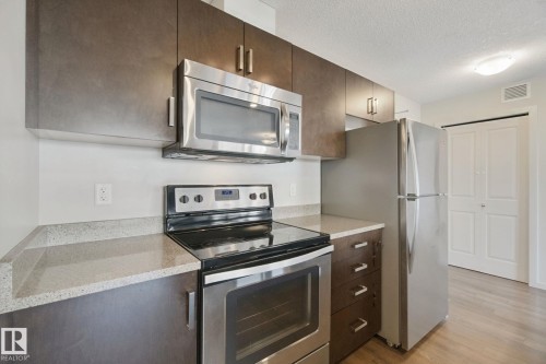 #330 390 Windermere Rd Nw, Edmonton, AB 