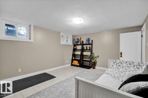 17107 80 Avenue Nw, Edmonton, AB 
