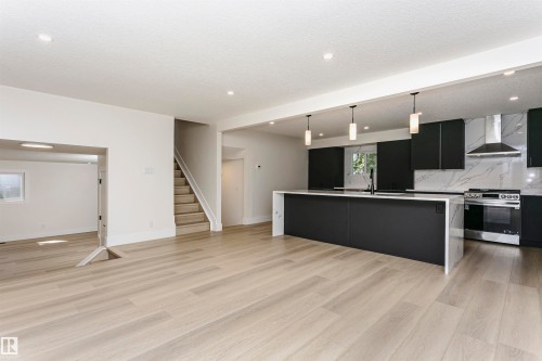 3412 108 Street Nw, Edmonton, AB 