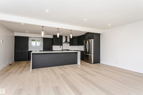 3412 108 Street Nw, Edmonton, AB 