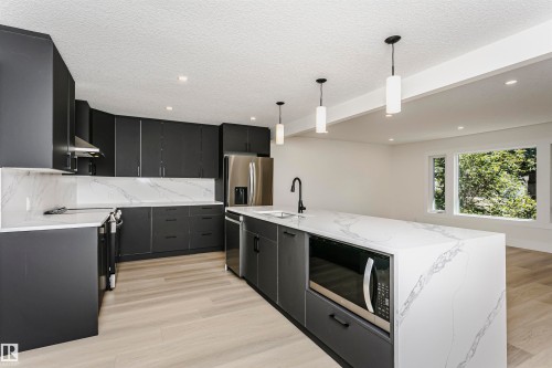 3412 108 Street Nw, Edmonton, AB 