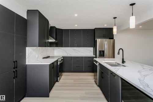 3412 108 Street Nw, Edmonton, AB 