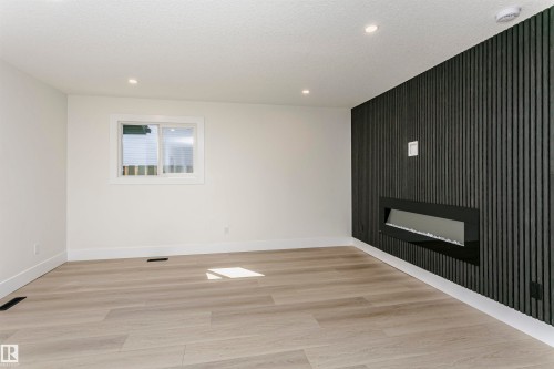 3412 108 Street Nw, Edmonton, AB 
