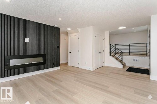 3412 108 Street Nw, Edmonton, AB 