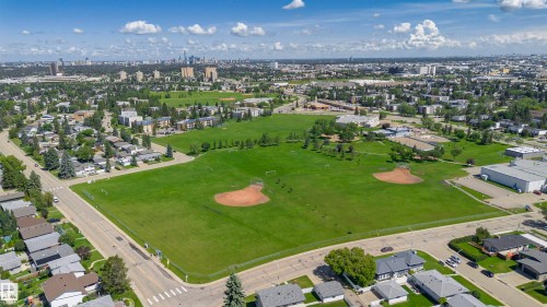 3412 108 Street Nw, Edmonton, AB 