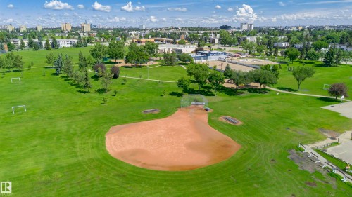 3412 108 Street Nw, Edmonton, AB 