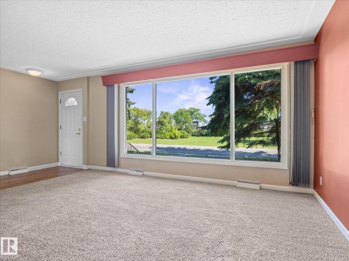 13623 136A Avenue Nw, Edmonton, AB 