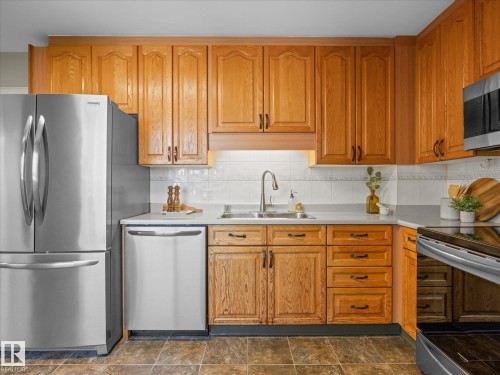 13623 136A Avenue Nw, Edmonton, AB 