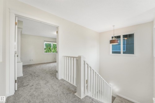 2288 Warry Loop Sw, Edmonton, AB 