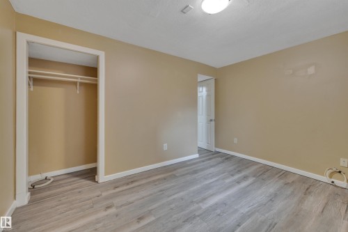 12015 124 Street Nw, Edmonton, AB 