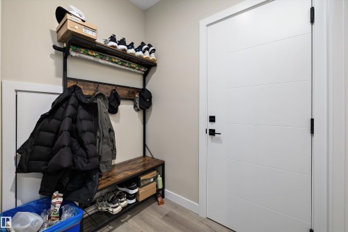 7208 78 Avenue Nw, Edmonton, AB 