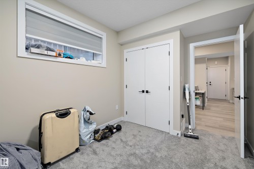 7208 78 Avenue Nw, Edmonton, AB 