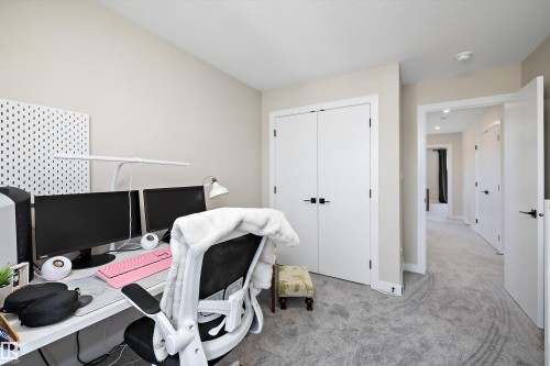 7208 78 Avenue Nw, Edmonton, AB 