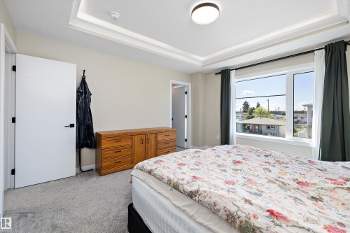 7208 78 Avenue Nw, Edmonton, AB 