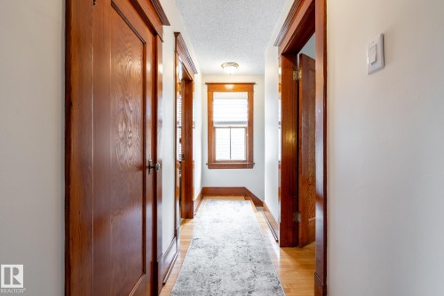 10834 125 Street Nw, Edmonton, AB 