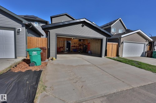 30 Nettle Crescent, St. Albert, AB 
