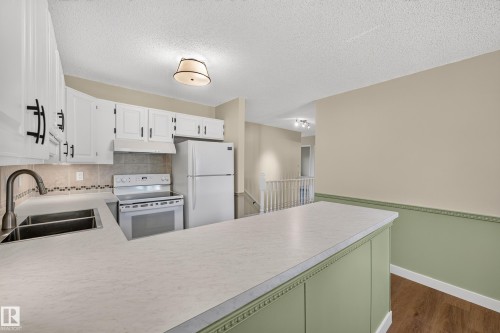 17206 Callingwood Road Nw, Edmonton, AB 