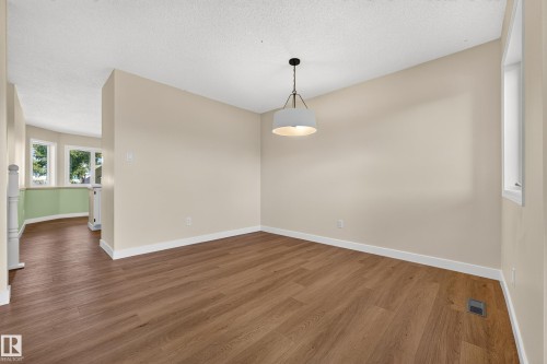 17206 Callingwood Road Nw, Edmonton, AB 