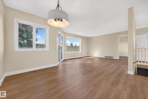 17206 Callingwood Road Nw, Edmonton, AB 