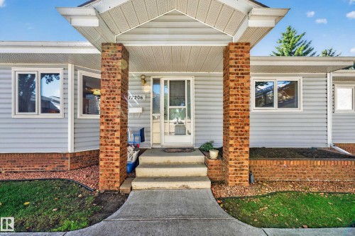 17206 Callingwood Road Nw, Edmonton, AB 
