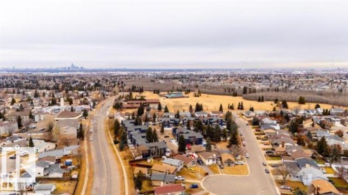 3530 42 Street Nw, Edmonton, AB 
