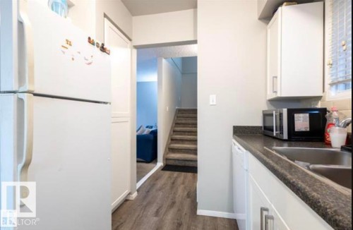 3530 42 Street Nw, Edmonton, AB 