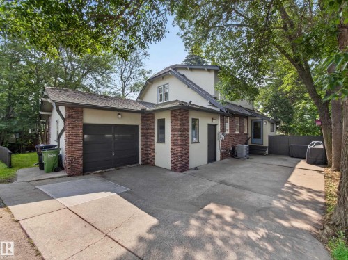 11108 64 Street Nw, Edmonton, AB - Outdoor
