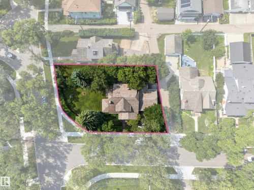 11108 64 Street Nw, Edmonton, AB - 