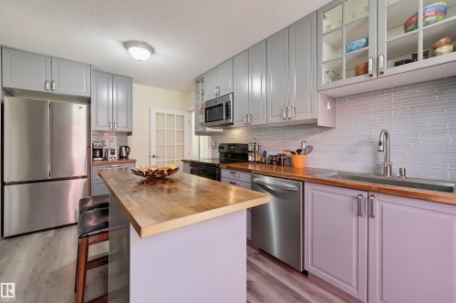 8819 142 Street Nw, Edmonton, AB 