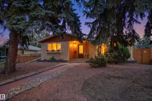 8819 142 Street Nw, Edmonton, AB 