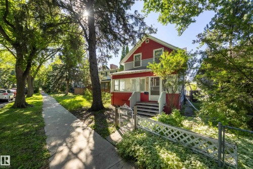 10747 University Avenue Nw, Edmonton, AB 